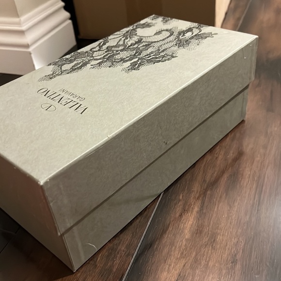 Valentino shoe box - Picture 5 of 7